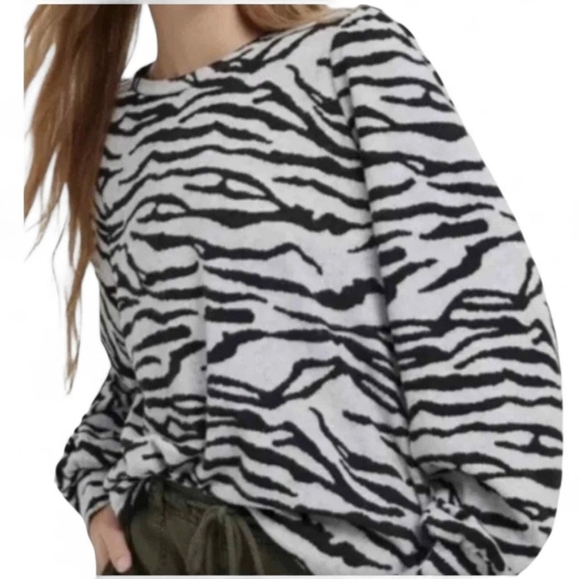 Social Standard By‎ Sanctuary Zebra Print Sweater Balloon Sleeve Women's XXL - Picture 1 of 7